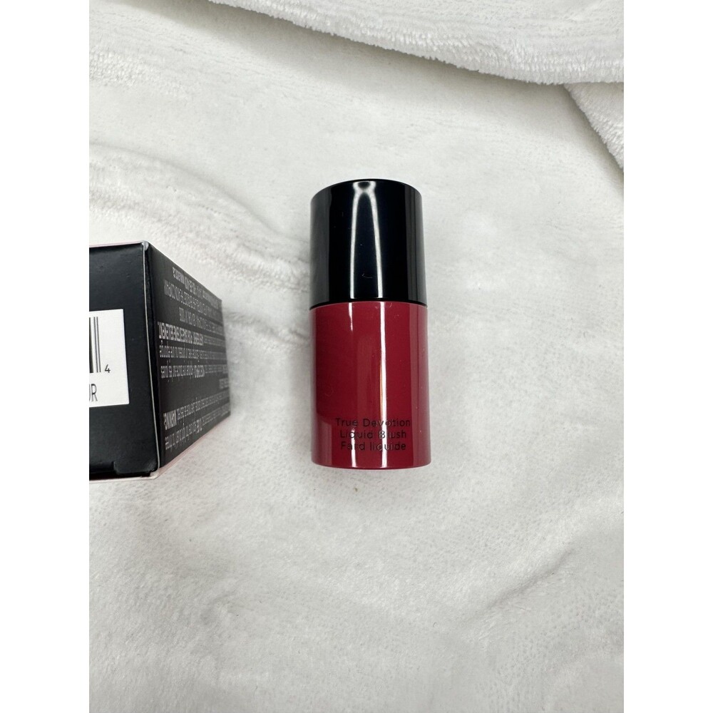 FMG Love True Devotion Liquid Blush Blueberry Extract 4.7 mL Valenwine Hydrating - Picture 6 of 7